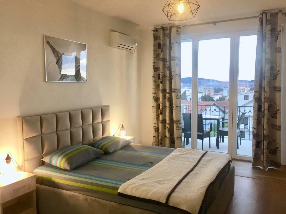 Aparthotel Monterria Bar Eksteriør bilde